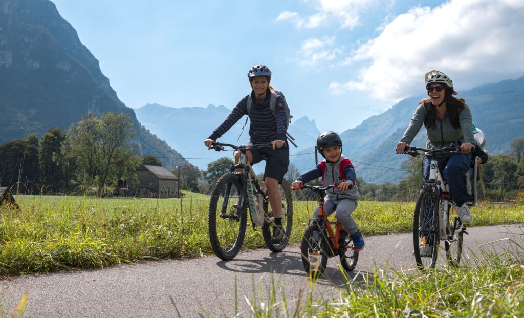 Vallée d_Ossau - Voie Verte vélo 005 ©P.Gaillard